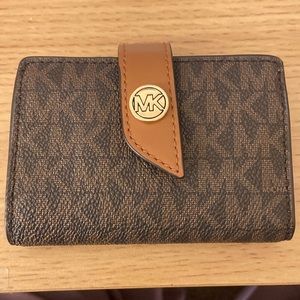 Michael Kors ID Card Holder